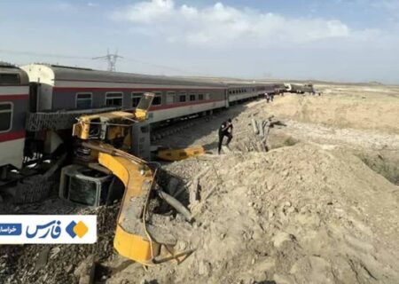 ۱۷ فوتی و ۴۳ مصدوم در حادثه قطار مشهد – یزد/ انتقال مصدومان با بالگرد + تصاویر
