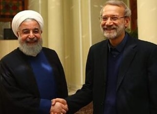 مواضع لاریجانی در مواجهه با دولت‌ها/ منتقد جدی دولت قبل به شریک استراتژیک دولت روحانی تبدیل شد