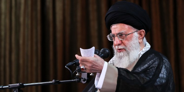 امام خامنه‌ای: تلاش برای افزایش نسل و حمایت از خانواده از ضروری‌ترین فرائض و سیاستی حیاتی است
