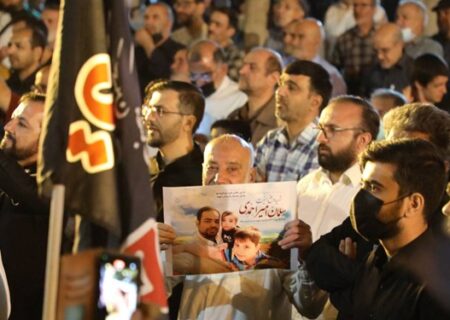 مراسم وداع با شهید «امیراحمدی» در میدان ابوذر تهران برگزار شد